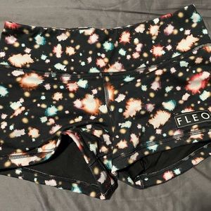 Fleo flashing lights shorts